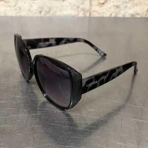 Tommy Hilfiger Black Square Women's Sunglasses